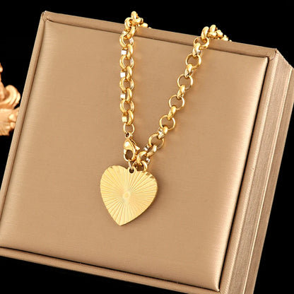 Eilieck 18k Gold Heart Pendant Necklace for Women