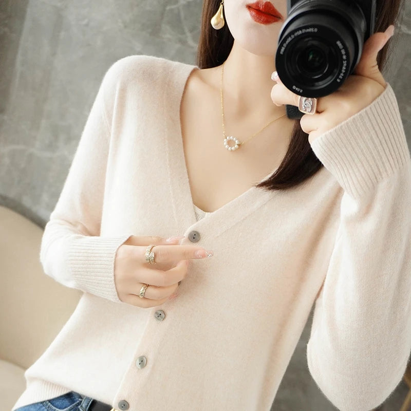 Elegant V-Neck Women's Loose Knit Cardigan