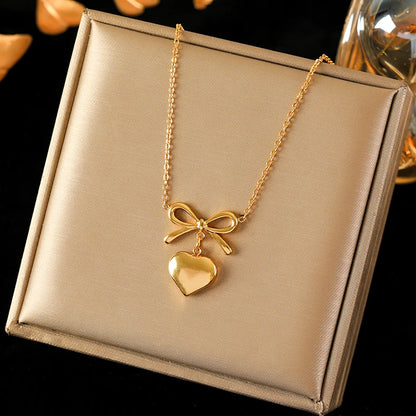 Eilieck 18k Gold Heart Pendant Necklace for Women